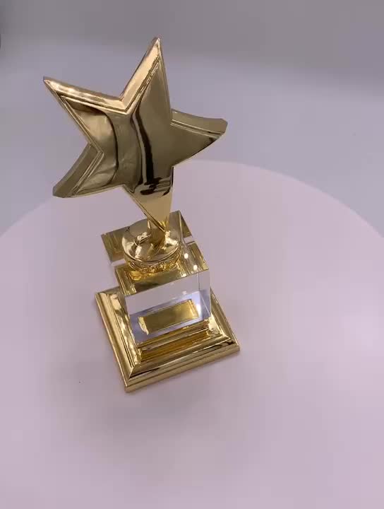 炫目玩具套装12个金属奖杯 