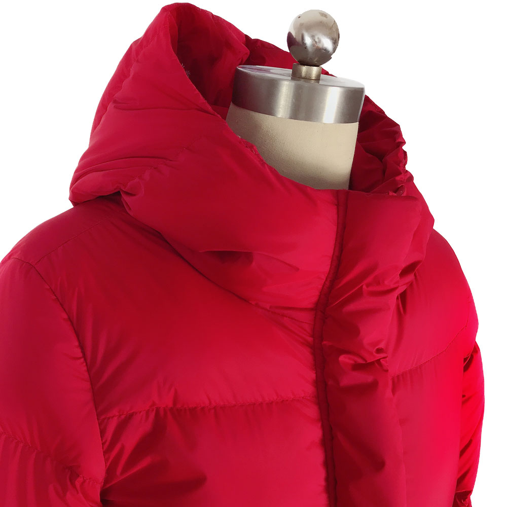 Fluffy winter ladies down jackets are hot