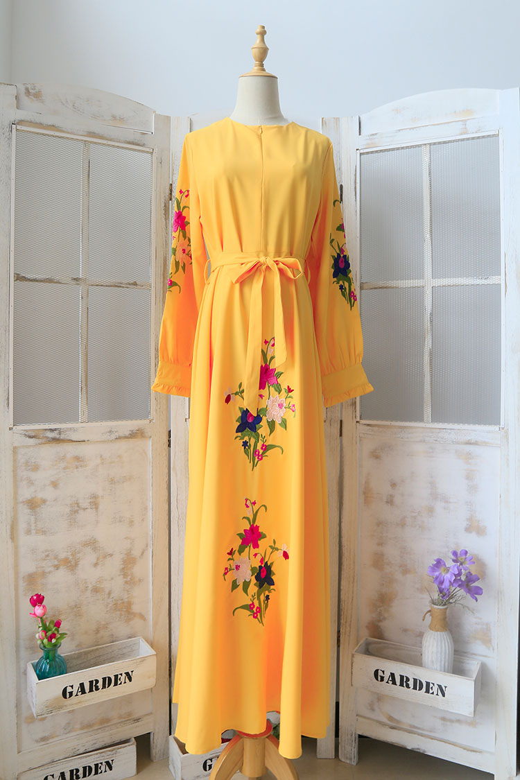Arabian dubai tourism ladies embroidered robes