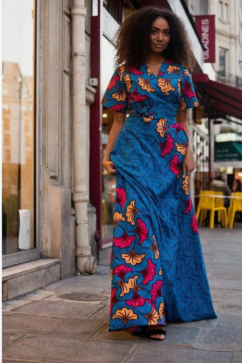 African women's popular printed V-neck dress