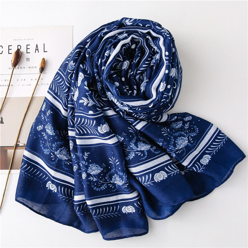 Muslim long cotton printed Arabic headscarf