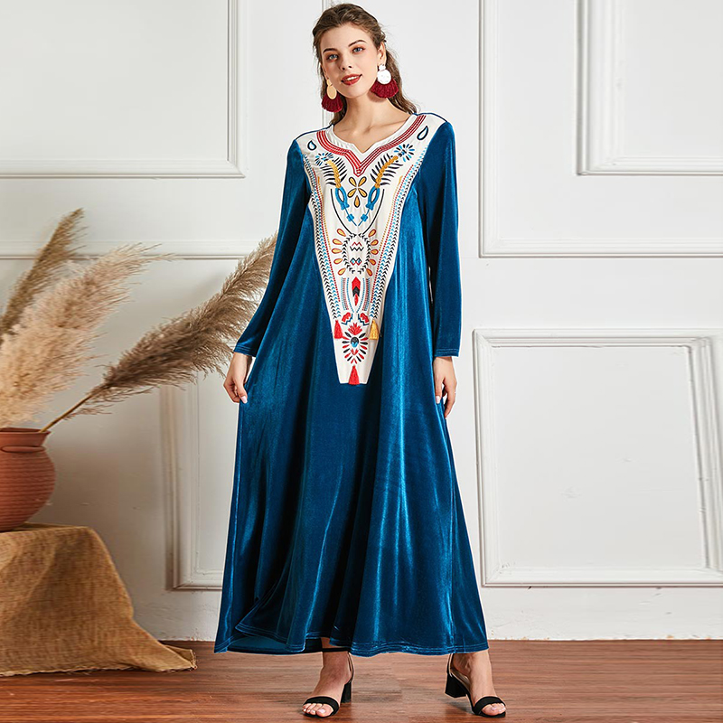 Arab Xinjiang ethnic wind sand special Middle East New Fashion autumn and winter golden velvet robe dress abaya