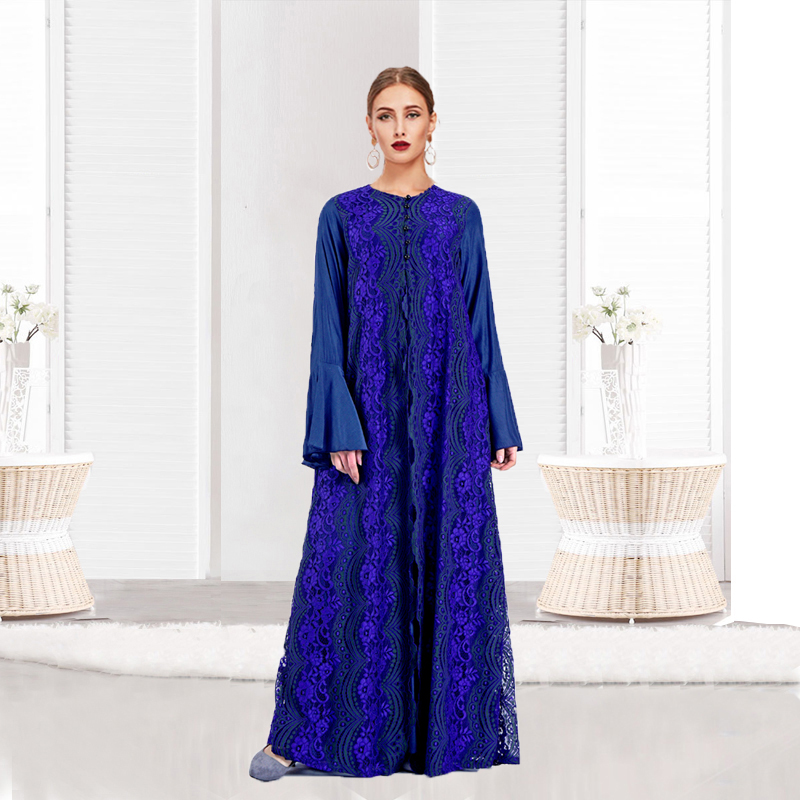 Arab high-end aristocratic posed robes
