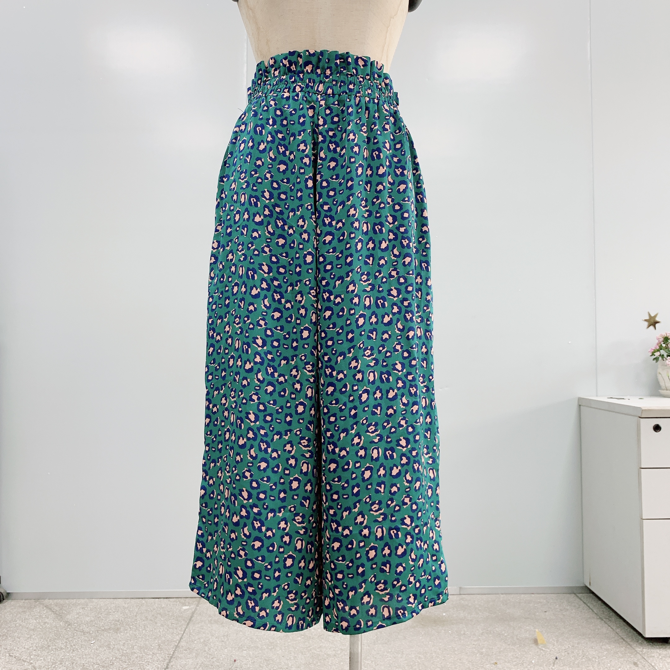 Fashionable summer African women's skirts