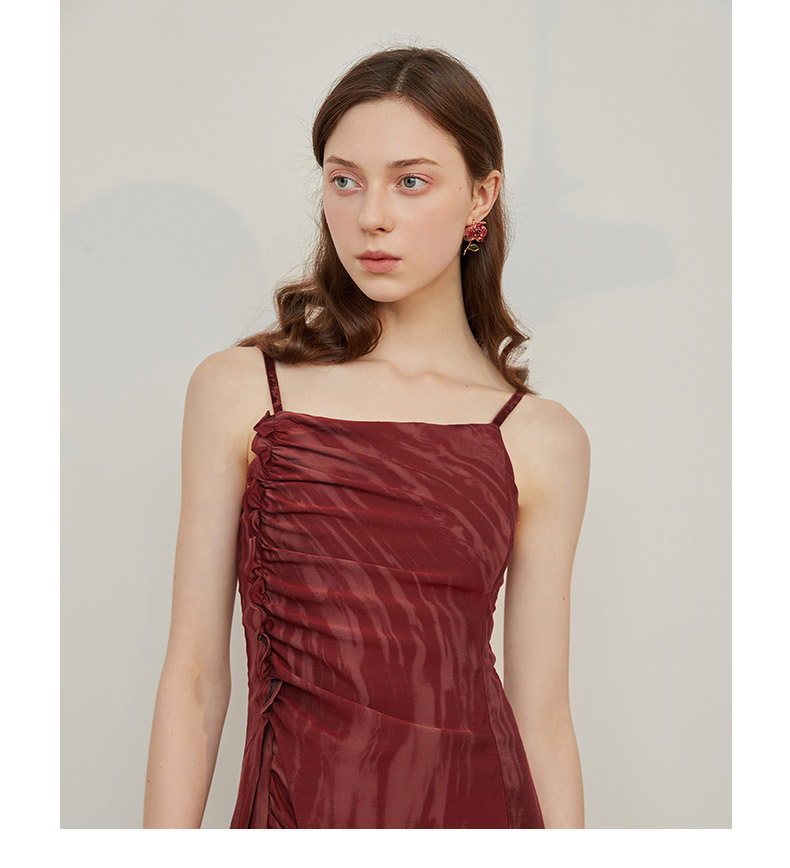 Accessories The British Museum only love series camellia earrings