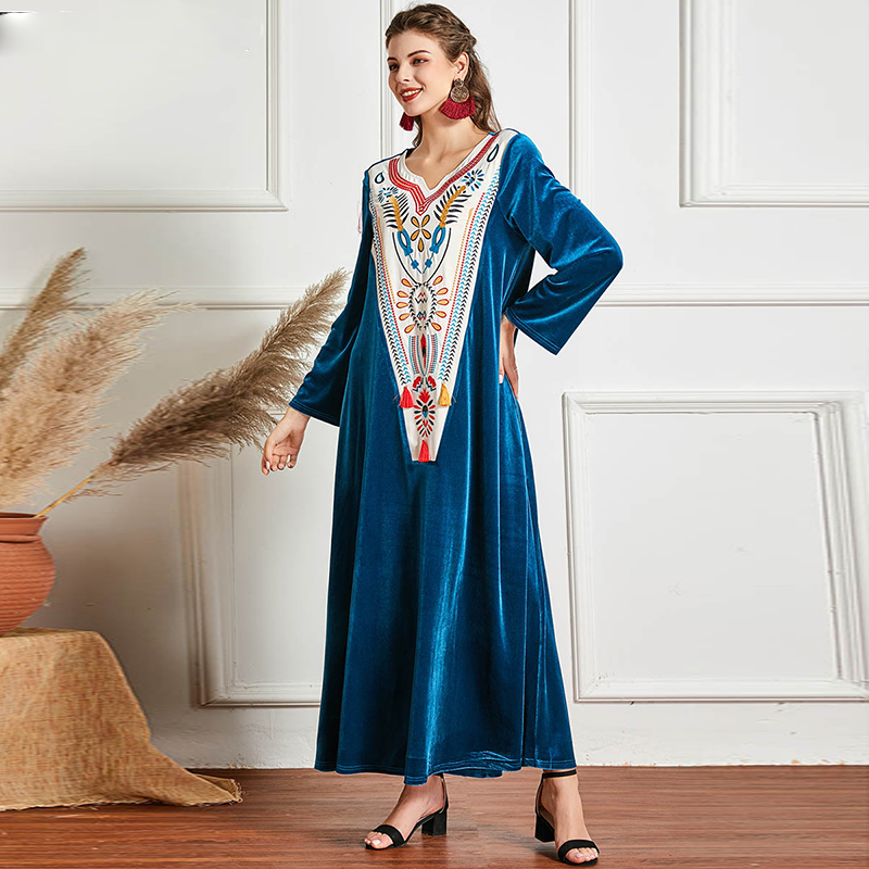 Arab Xinjiang ethnic wind sand special Middle East New Fashion autumn and winter golden velvet robe dress abaya