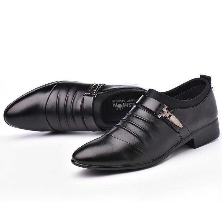 2020 new casual autumn Middle Eastern men's leather shoes