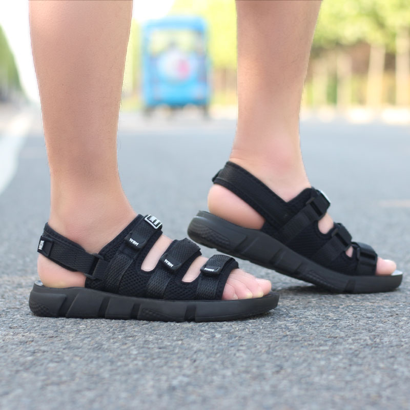 Fashion lightweight OEM waterproof Middle Eastern men's sandals