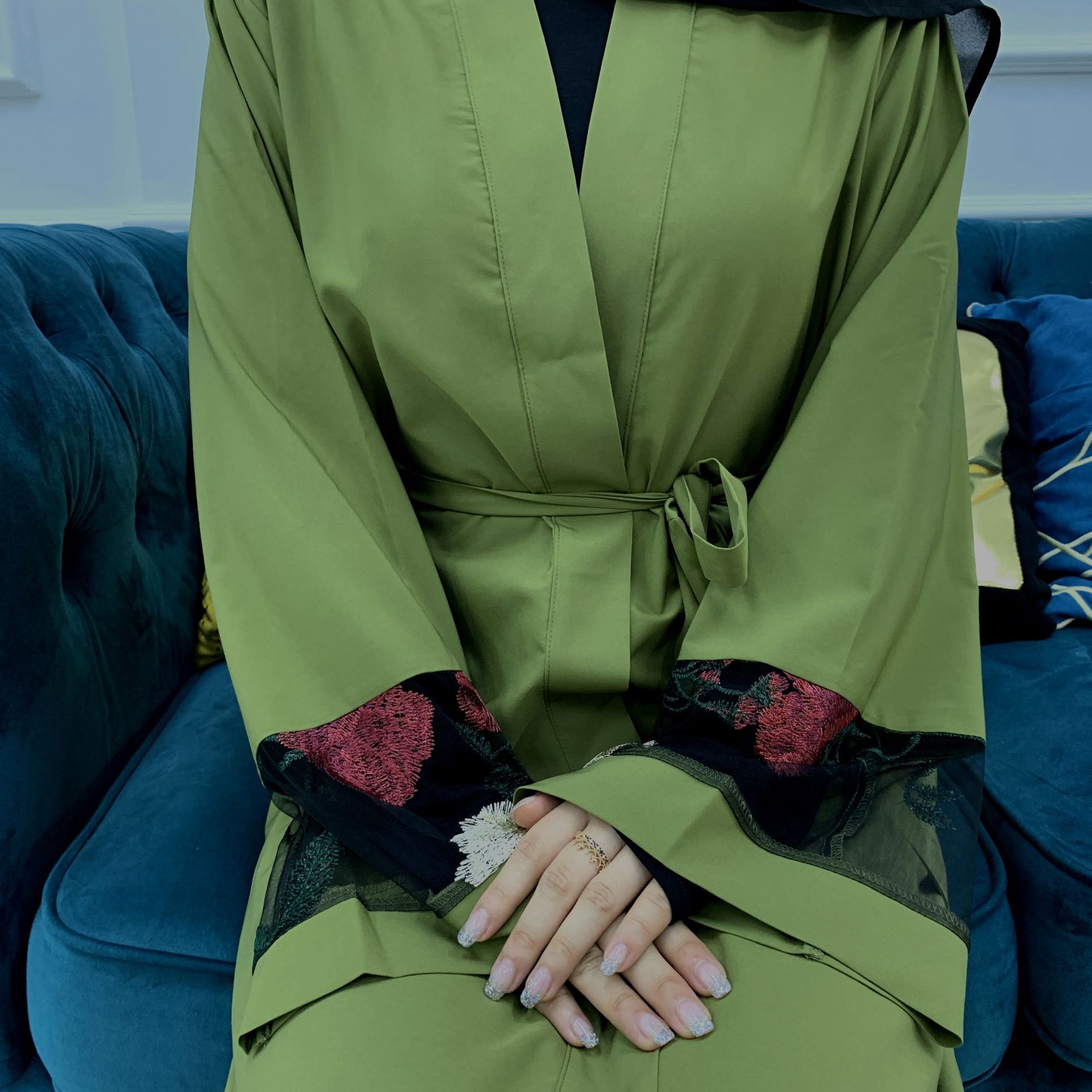 Arabian dubai stitching embroidery robes