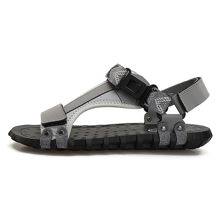 Customized summer casual leather Middle Eastern men's sandals