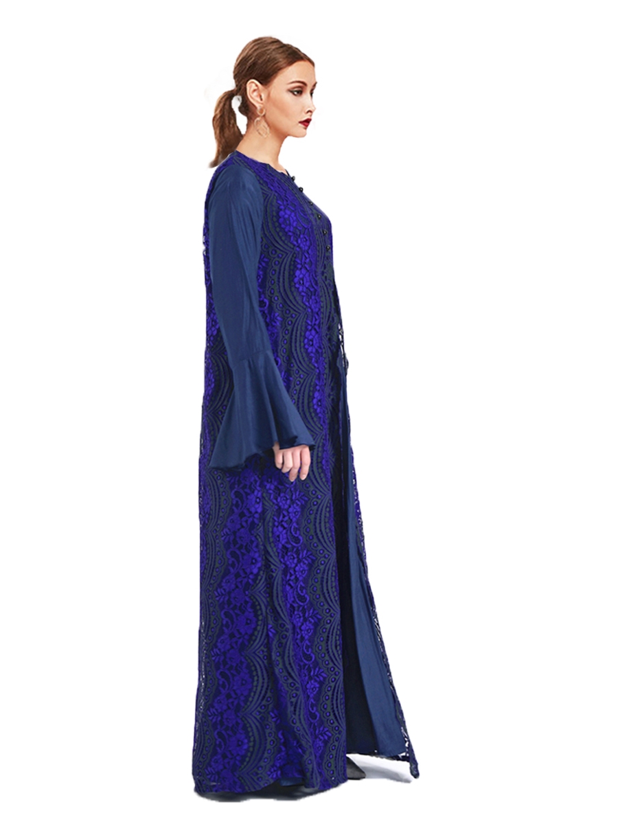 Arab high-end aristocratic posed robes