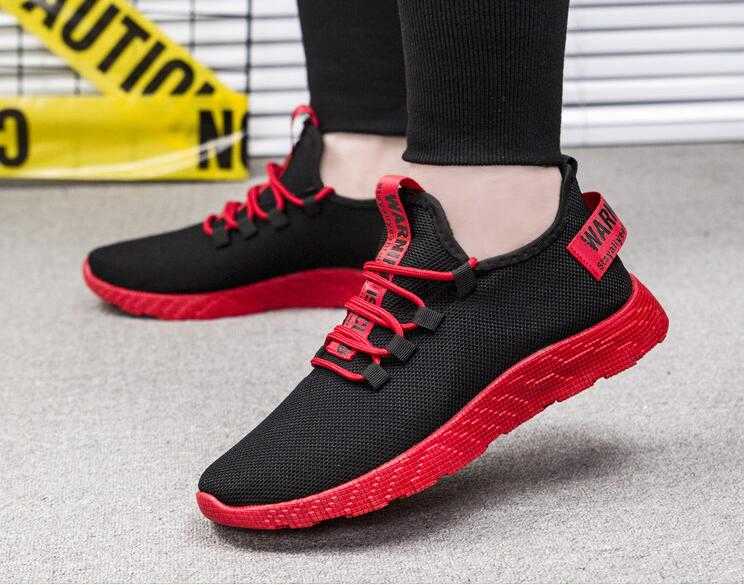 Fashion, low price and high quality Middle Eastern men's sports shoes