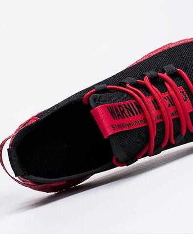 Fashion, low price and high quality Middle Eastern men's sports shoes