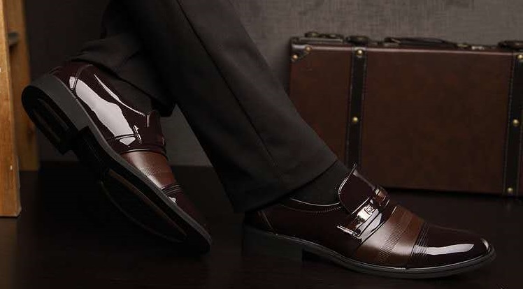 Business suit antiskid men's leather shoes in the Middle Eastern