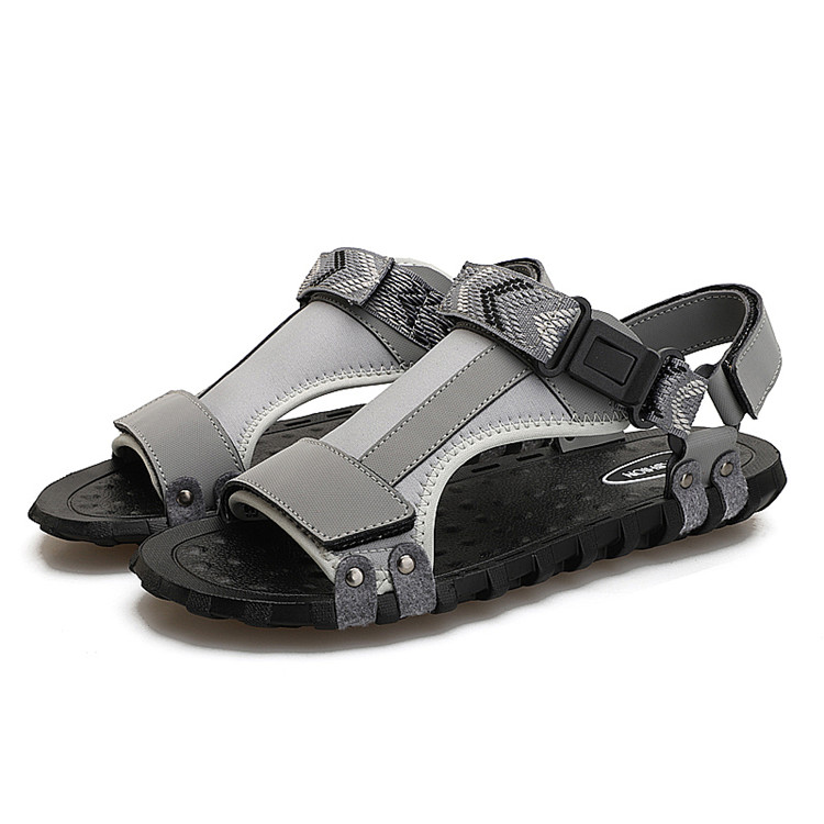 Customized summer casual leather Middle Eastern men's sandals
