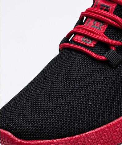 Fashion, low price and high quality Middle Eastern men's sports shoes