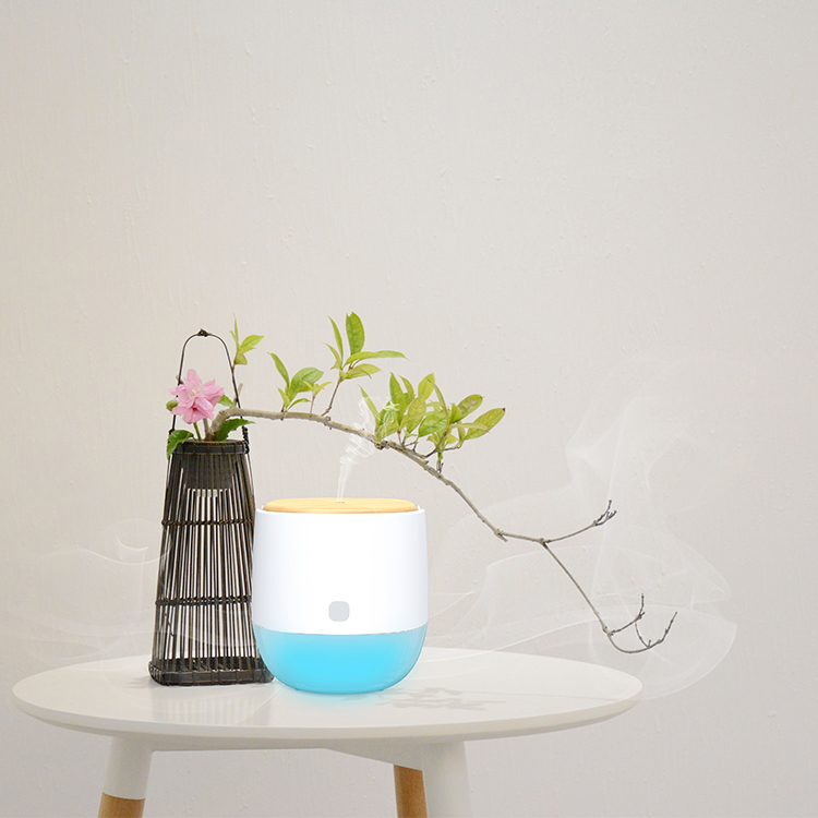 Air portable diffuser aromatherapy machine