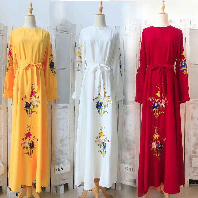 Arabian dubai tourism ladies embroidered robes