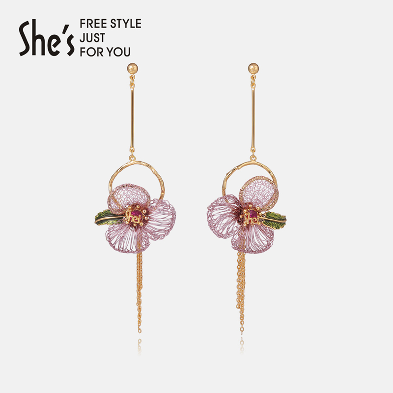 Jewelry language Alice original handmade silk contrast flower tassel earrings