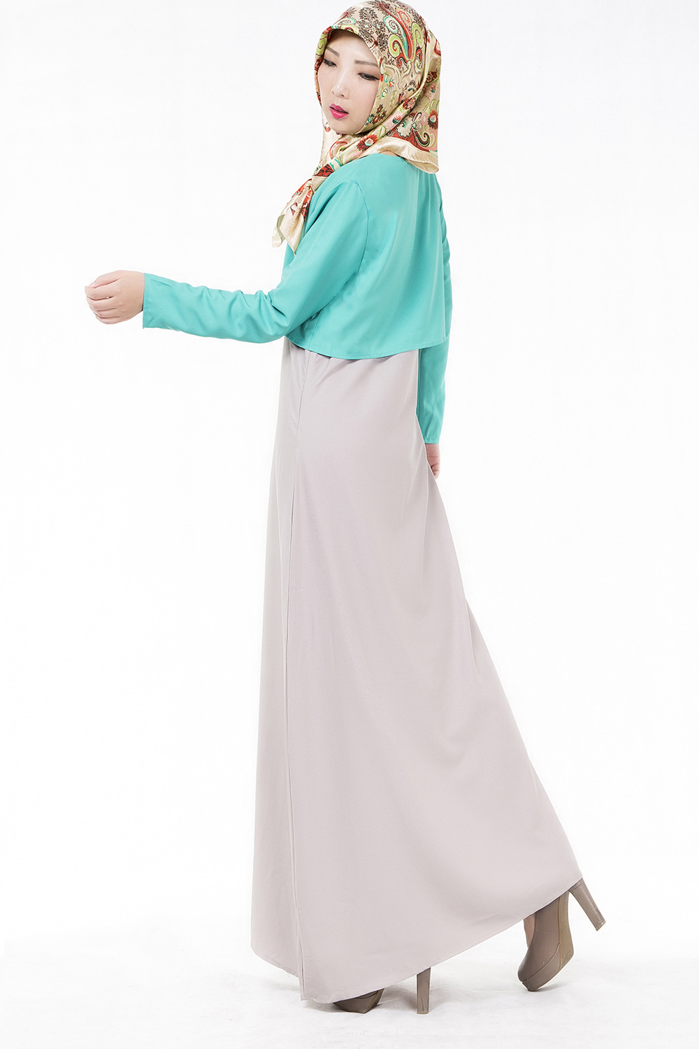 Special make false two-piece Arab women's hot style robe