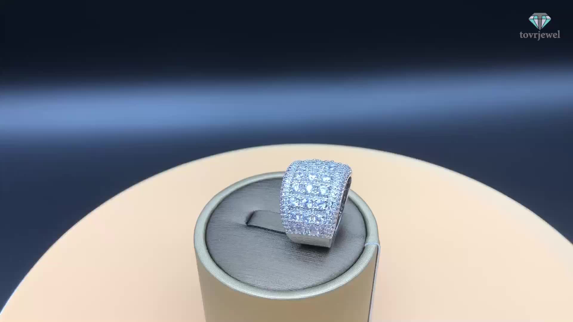 CZ crystal o