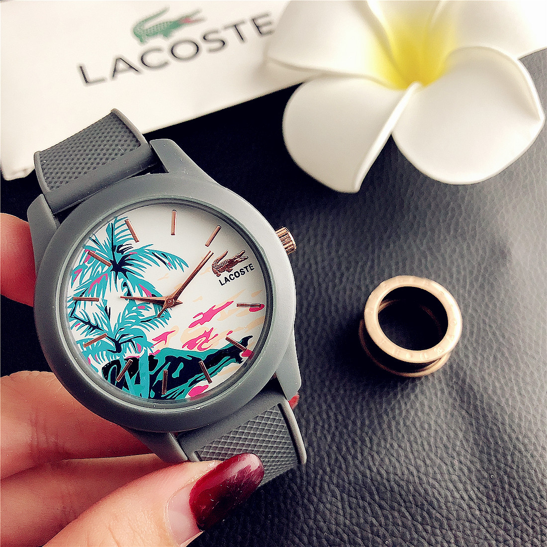 Watches wome