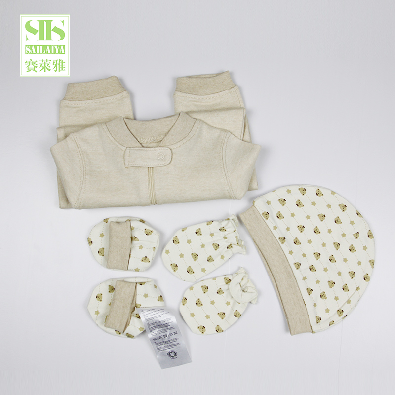 婴儿服装婴儿男孩和女孩的