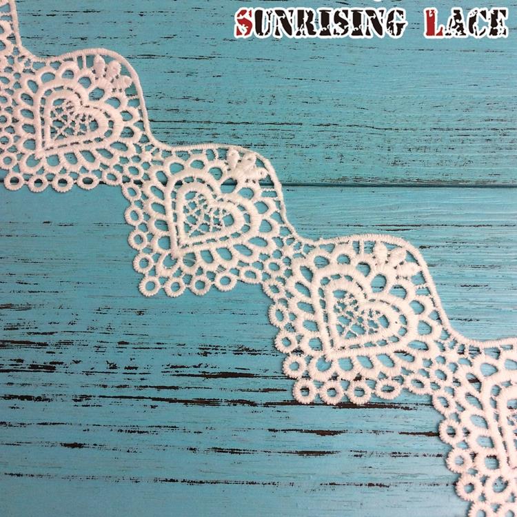 Turkish New Lace Designs Garment Chemical Eyelet Lace Trim 