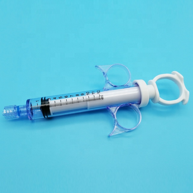 Medical disposable angiographic control syringe