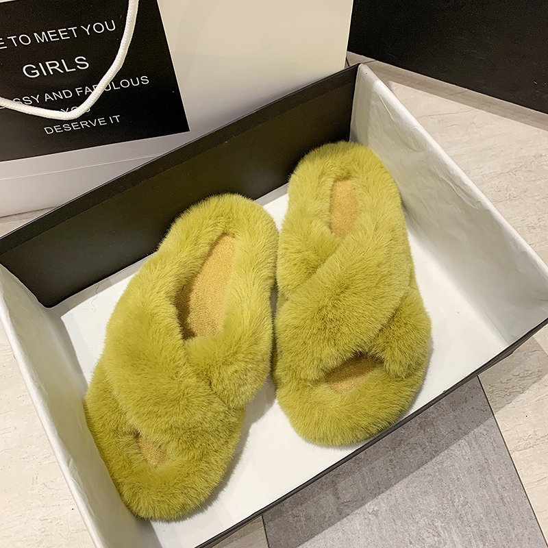 2021s Custom Winter Warm Fuzzy Indoor Outdoor Home Fur Slides Faux Sheepskin Slippers for Women