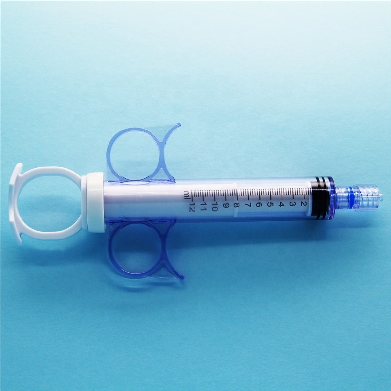 Medical disposable angiographic control syringe