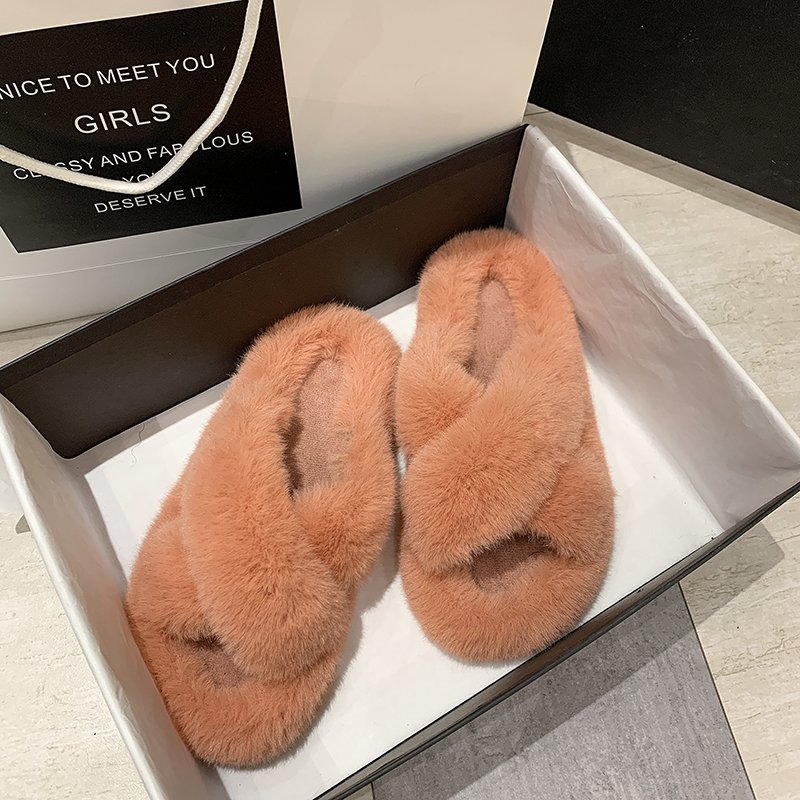 2021s Custom Winter Warm Fuzzy Indoor Outdoor Home Fur Slides Faux Sheepskin Slippers for Women