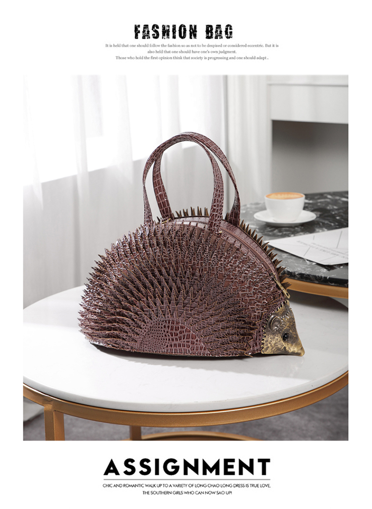 2020 spring and summer Korean edition trend personality quirky creative hedgehog lady handbag