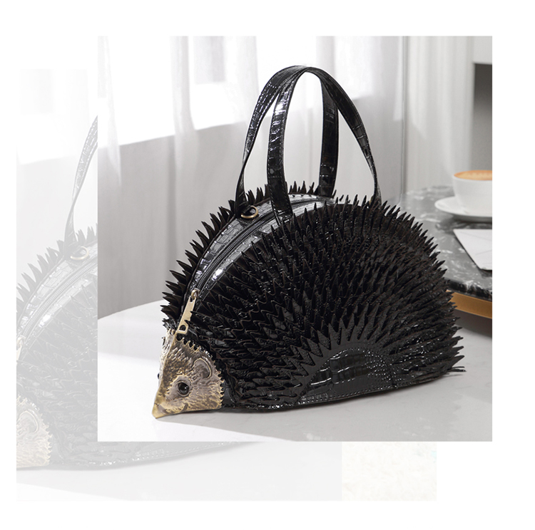 2020 spring and summer Korean edition trend personality quirky creative hedgehog lady handbag