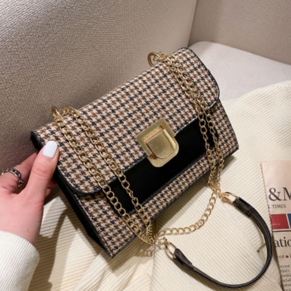 2021 new high fashion fashion foreign style qianbird-type chain lady cross-body bag