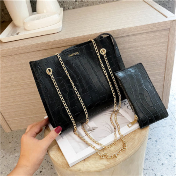 2020 fashion crocodile-pattern retro summer texture popular lady slung small square bag