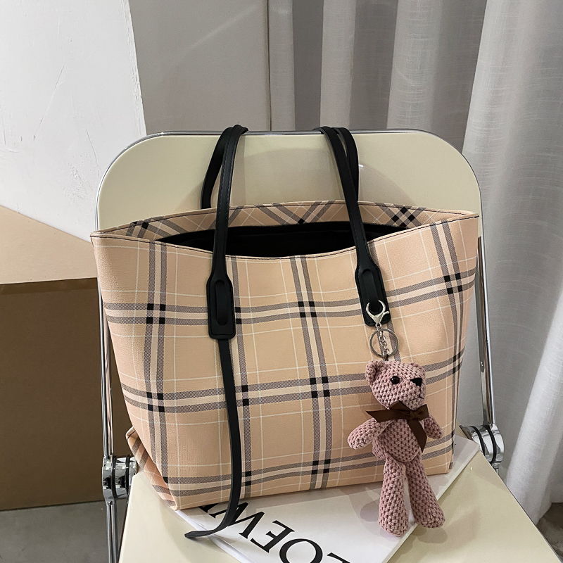 2020 new fashion Korean edition plaid small mass volume lady tote bag
