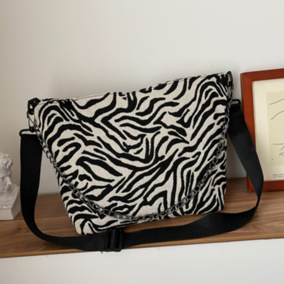 New stylish web celebrity large capacity zebra print tote bag for ladies