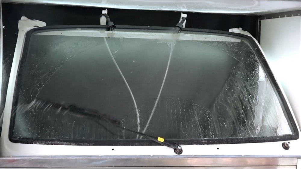 With 10 adapters JJ new multi-function wiper arm