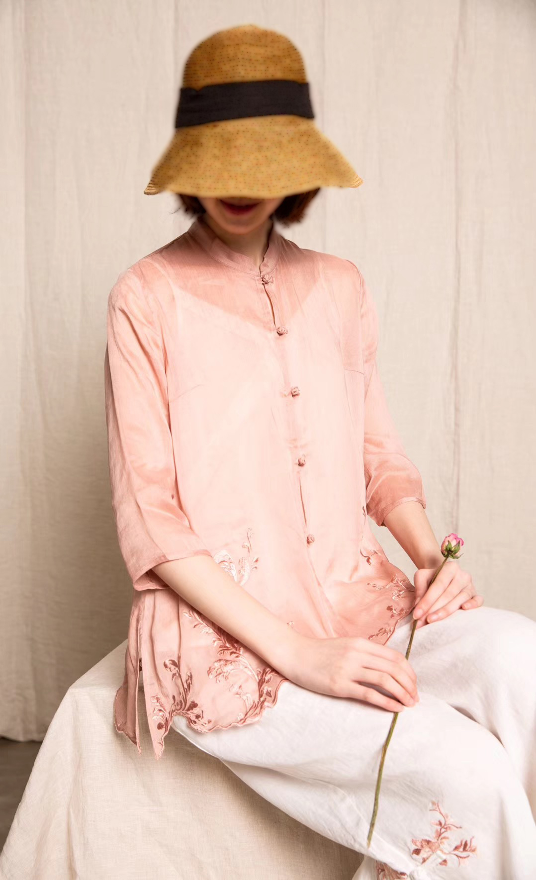 《初壹》中式丝麻长袖防晒刺绣绣花复古盘扣女士开衫