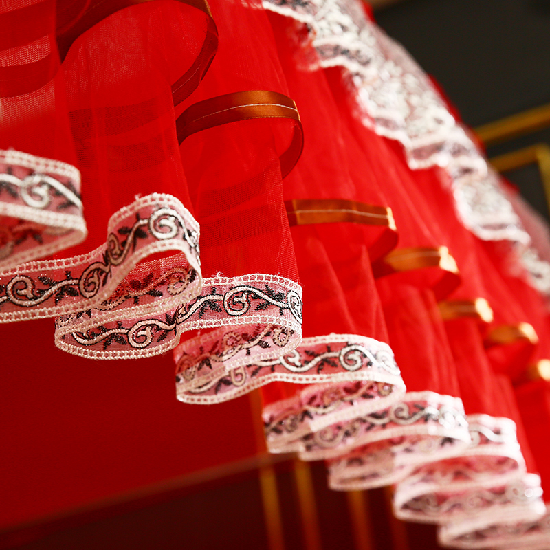 High quality elegant lace guide rail interior large space wedding red mosquito net