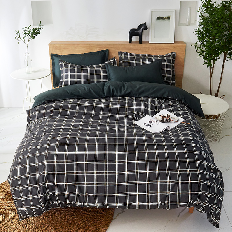 Fashionably printed polyester microfiber bedding set