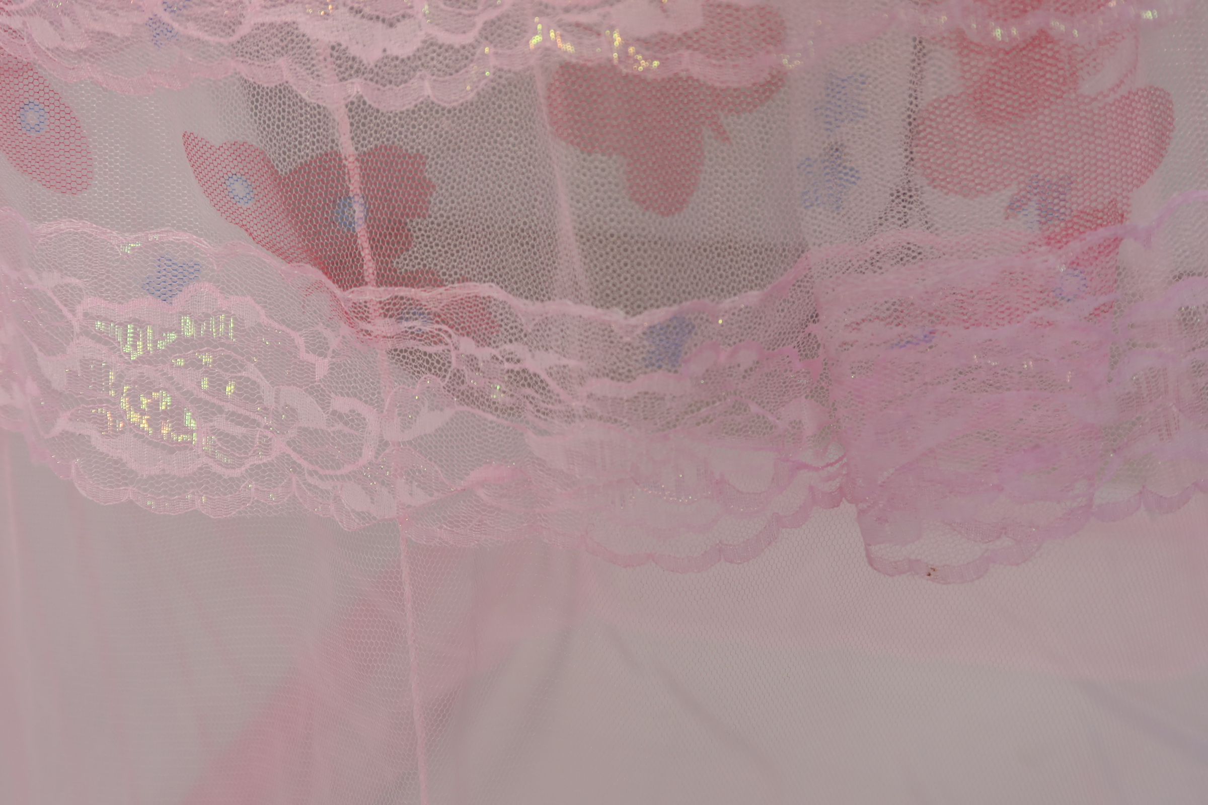 Durable affordable elegant lace round mosquito net