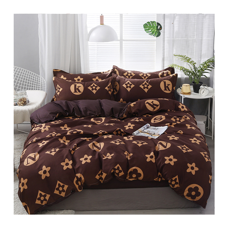 Fashionably printed polyester microfiber bedding set