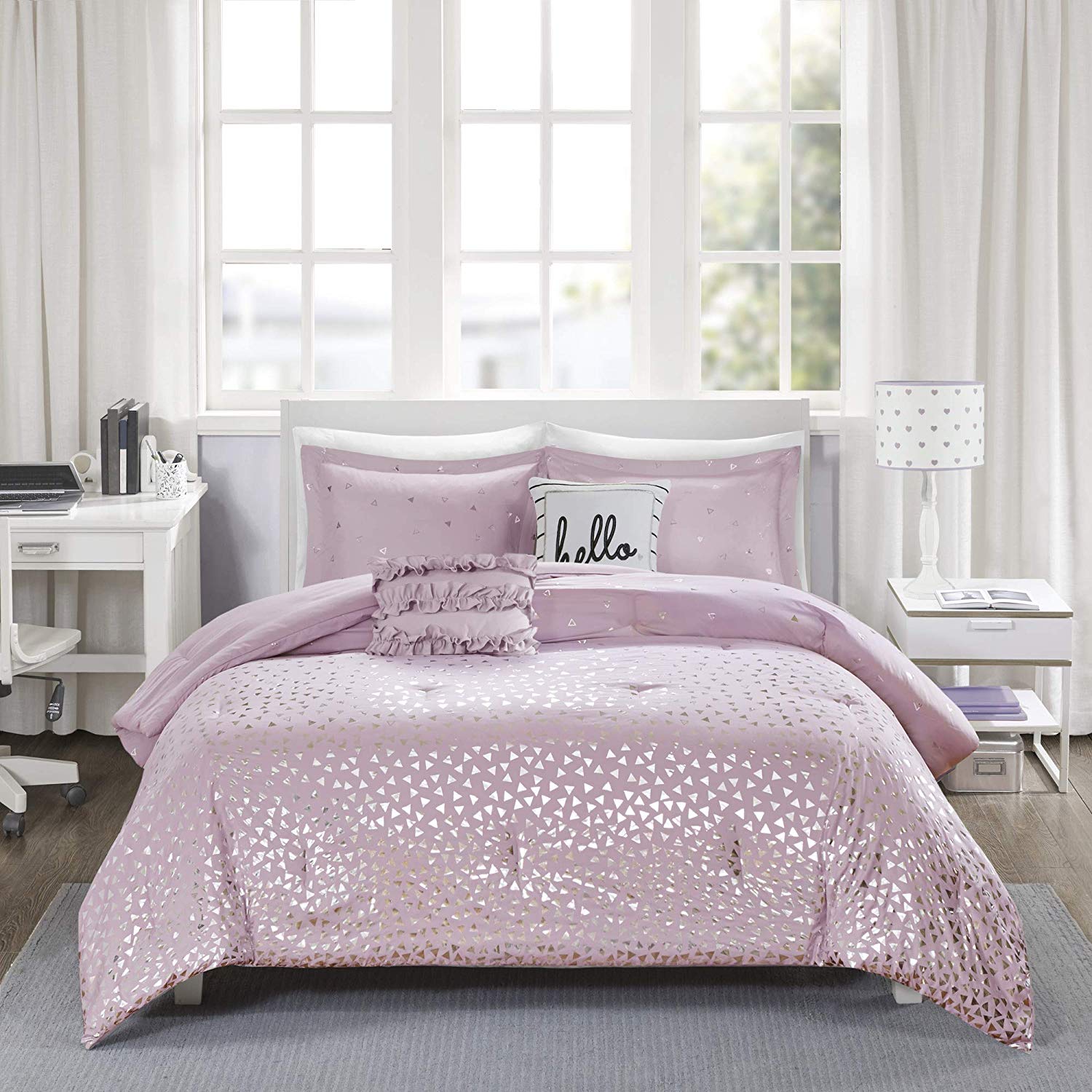 Newly designed triangle metal printed ultra-soft hypoallergenic 4 piece bedding set