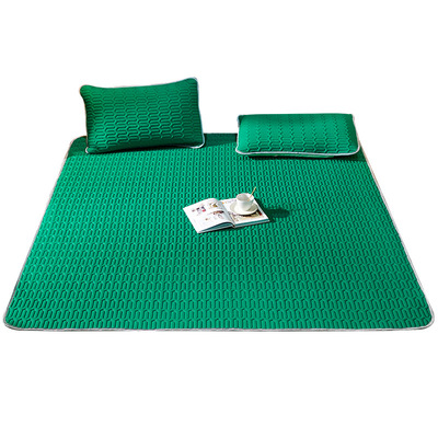 Green latex layer cool care technology pressure relief folding mat