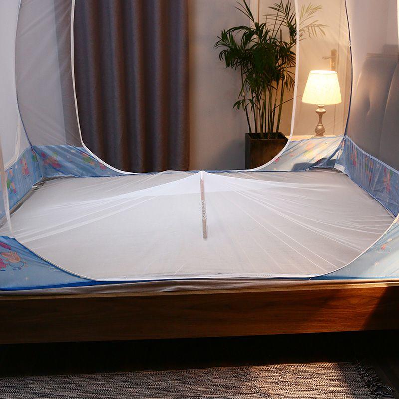 Free installation of three pop-up square mosquito nets (bed size 1.8m)
