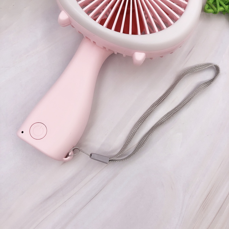 Kitty travel round the beauty of portable charging small fan