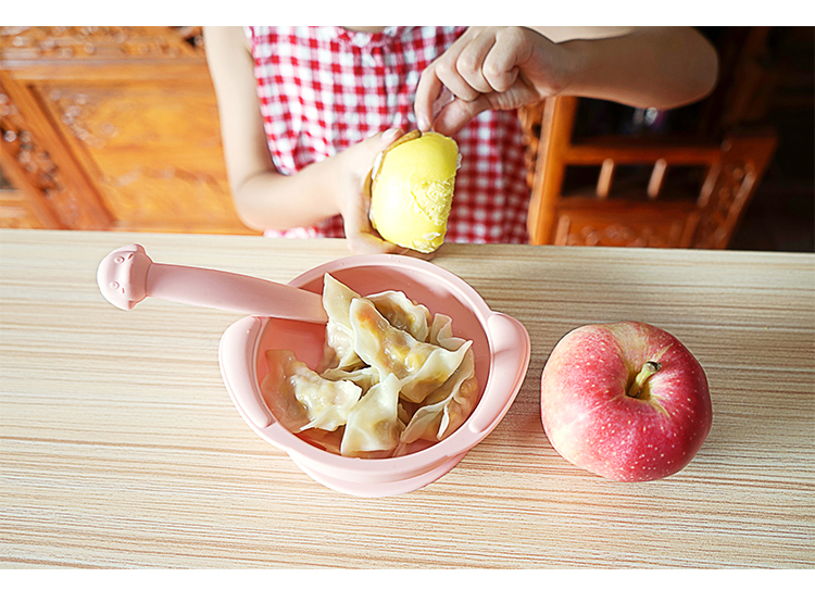 Custom Cartoon Dog Shape Baby Silicone Tableware Strong Suction Bowl and Spoon Set
