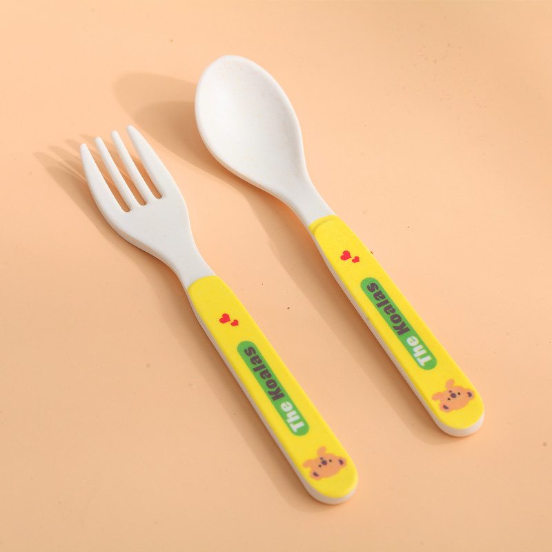 Does not contain BPA bamboo fibre suit baby tableware